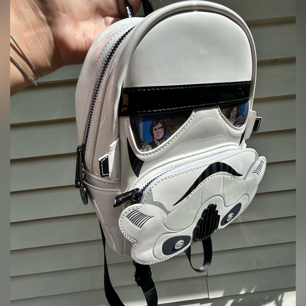Loungefly Star Wars Stormtrooper Lenticular Mini Backpack - Picture 11 of 17